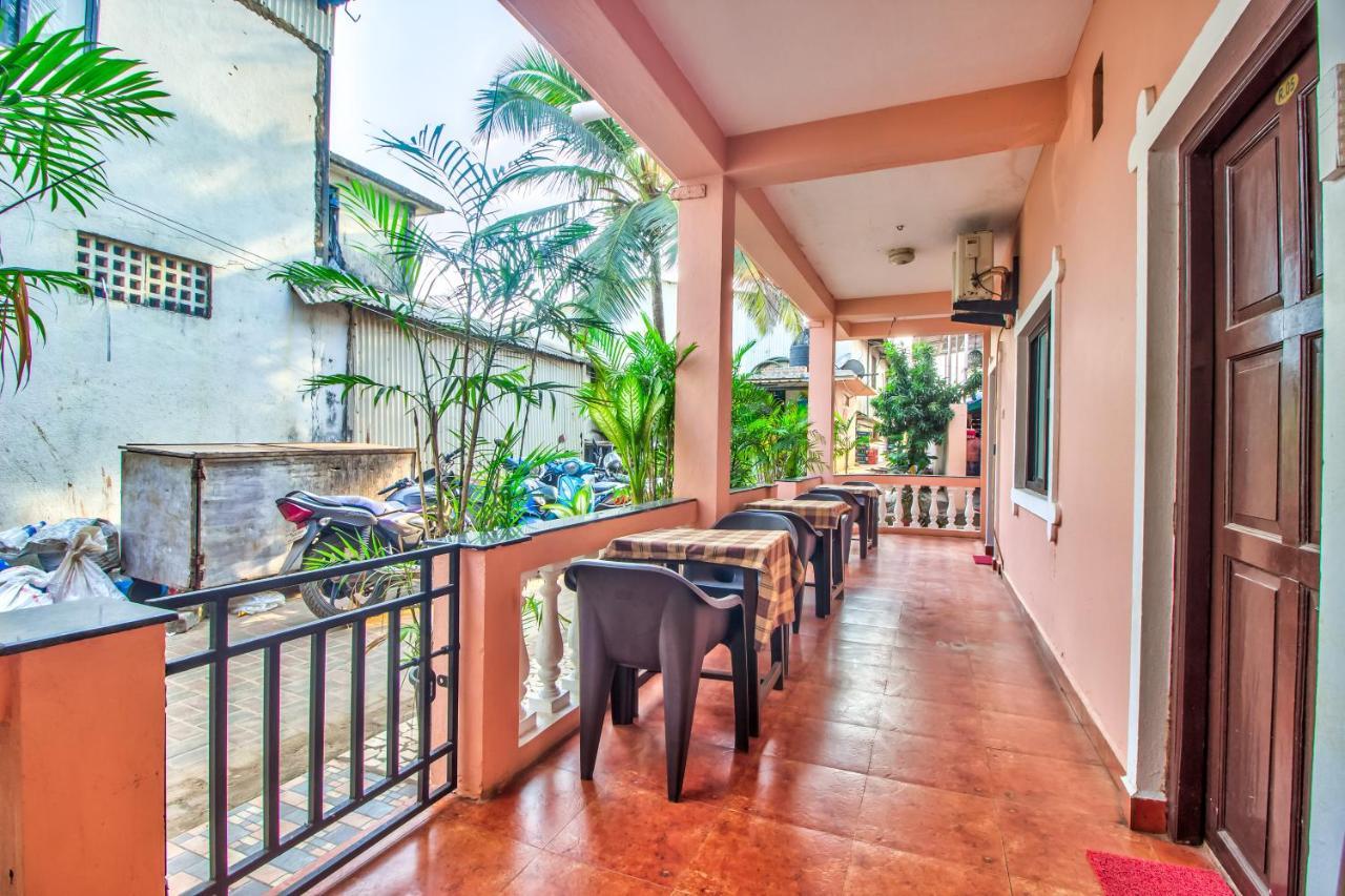 Stanleys Guest House Baga Εξωτερικό φωτογραφία