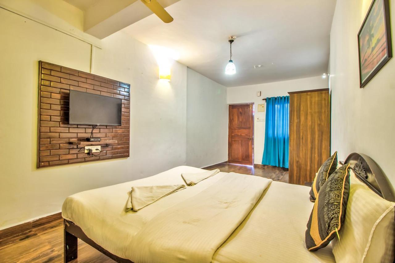 Stanleys Guest House Baga Εξωτερικό φωτογραφία