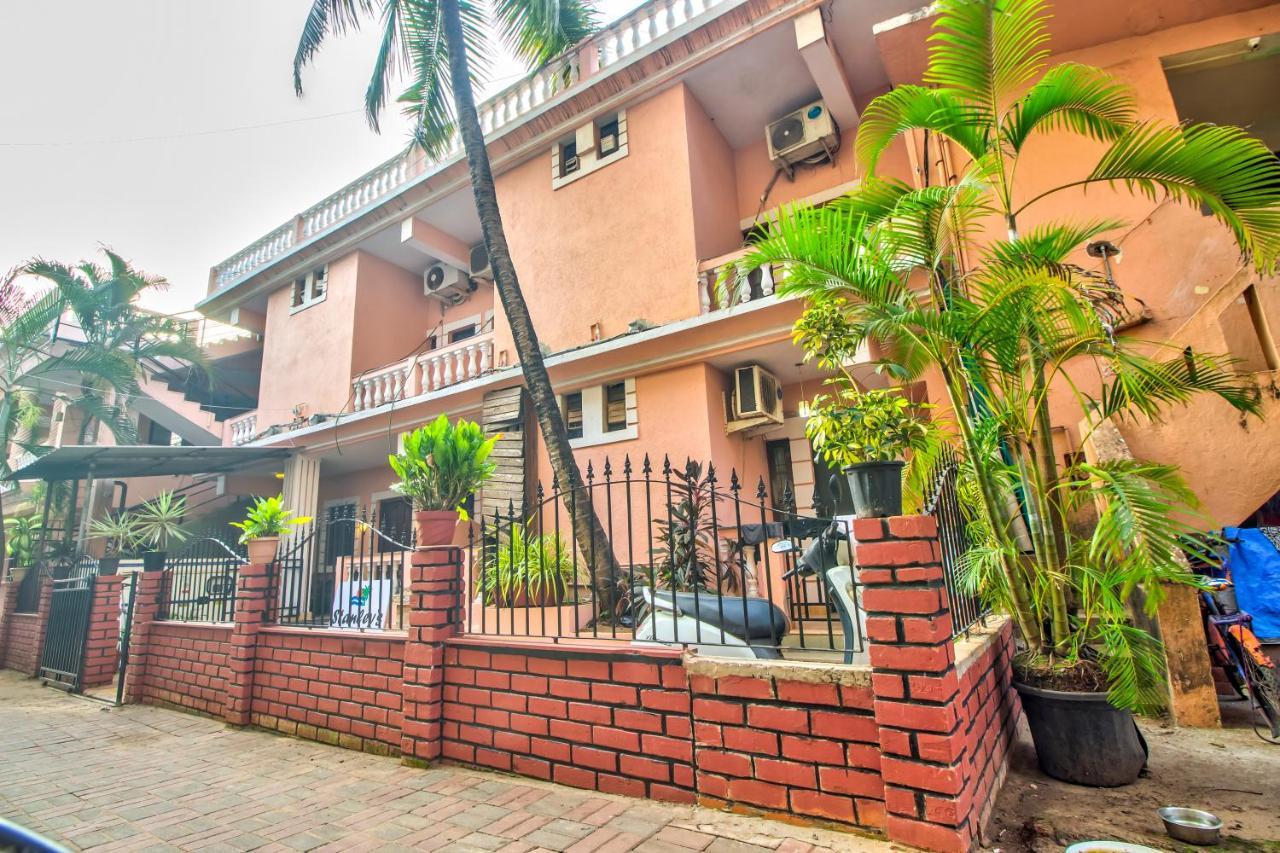 Stanleys Guest House Baga Εξωτερικό φωτογραφία