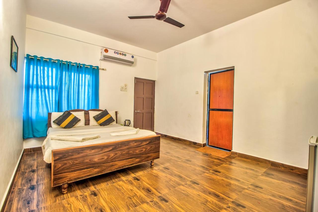 Stanleys Guest House Baga Εξωτερικό φωτογραφία