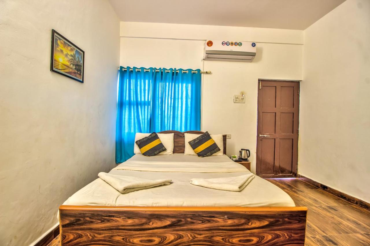 Stanleys Guest House Baga Εξωτερικό φωτογραφία