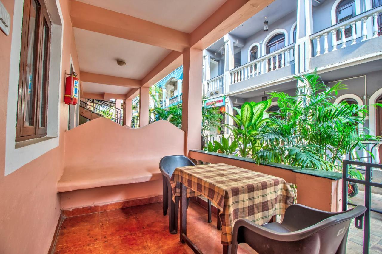 Stanleys Guest House Baga Εξωτερικό φωτογραφία